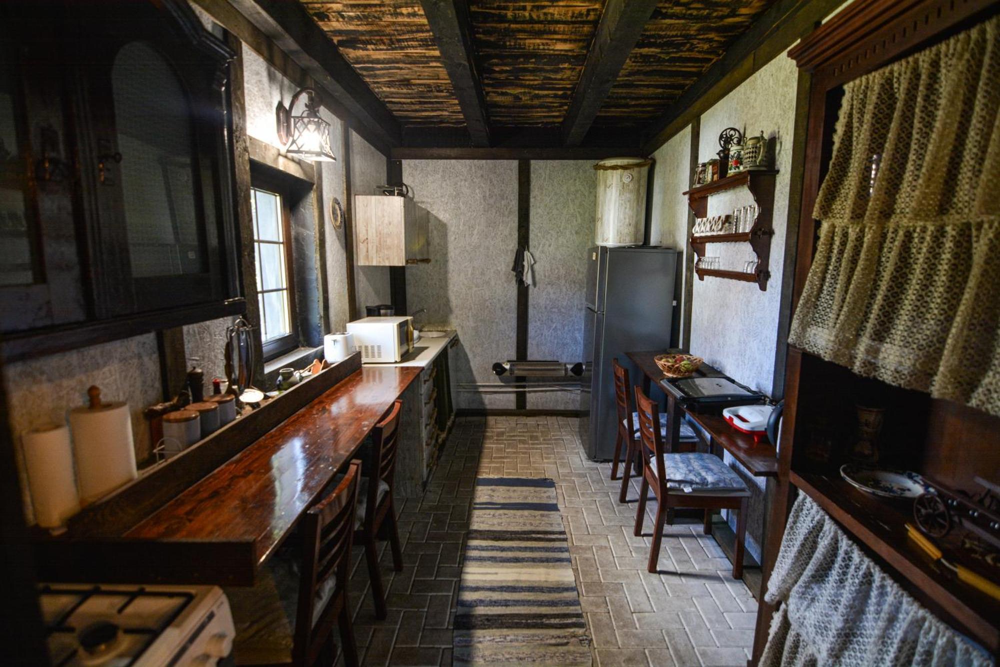 Camere De Inchiriat Pasi Liberi Tău Bistra Exterior foto
